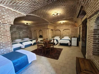 Arghavan Traditional  Hotel