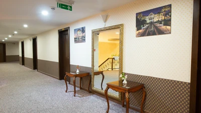 Beyn Ol-Harameyn Hotel