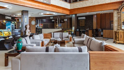 Aramesh Hotel