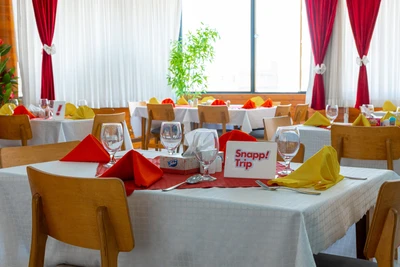 Statice Hotel