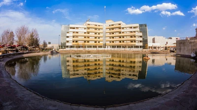 Pars Hotel