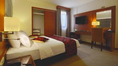Elysee Hotel