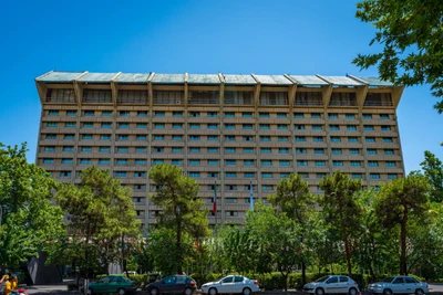 Laleh Hotel