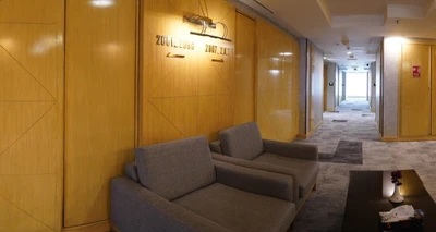 Chamran Grand Hotel