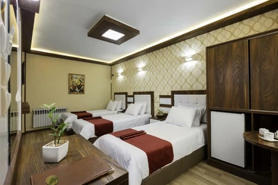 Alborz Hotel