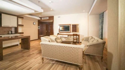 Tabarok Hotel