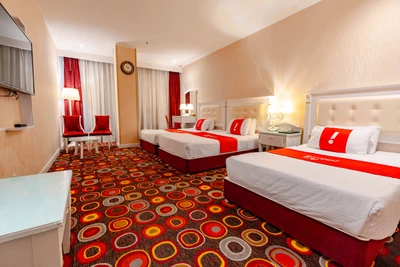 Persian Plaza Hotel
