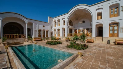 Saraye Falahati Hotel
