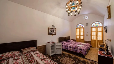 Lantern Traditional Hotel