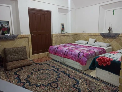 Shakheh Nabat Hostel
