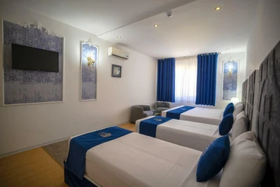 Alvand Hotel