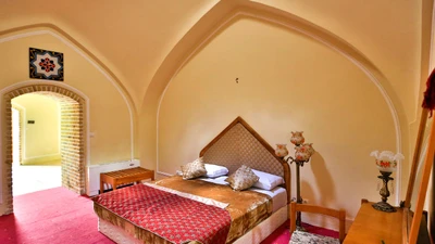 Laleh Bisotun Hotel
