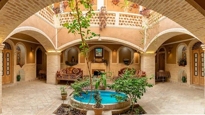 Ara Traditional Hotel