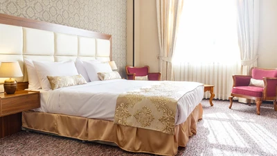 Beyn Ol-Harameyn Hotel
