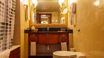Parsian Esteghlal Hotel