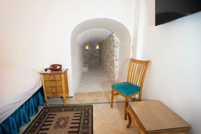 Baba Afzal Hotel