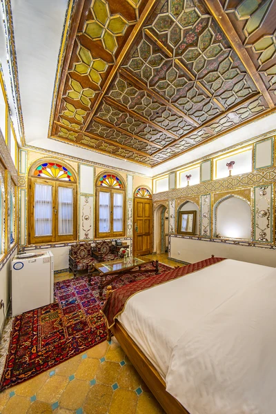 Ghasr Monshi Hotel