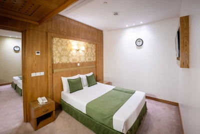 Madaen Hotel Mashhad