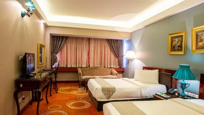 Shiraz Grand Hotel