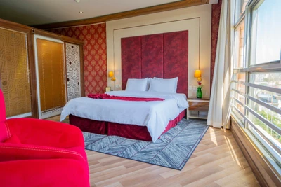 Tabarok Hotel