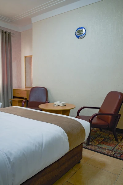 Arman Hotel