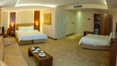 Refah Hotel