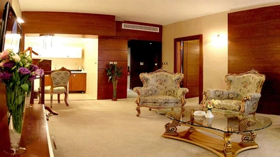 Aban Hotel