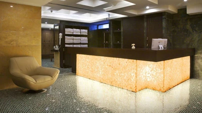 Shiraz Grand Hotel
