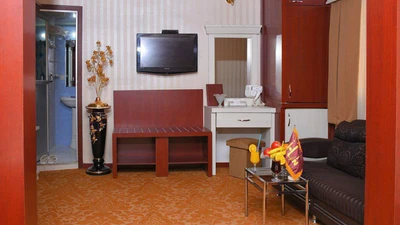 Nima Hotel