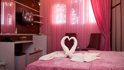 Saray Hotel