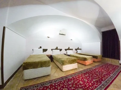 Rose Traditional Hotel