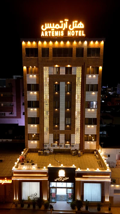 Artemis Hotel