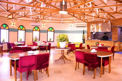 Fanoos Hotel Kish
