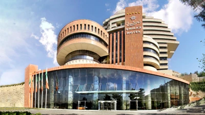 Shiraz Grand Hotel