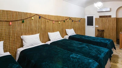 Malek Hotel
