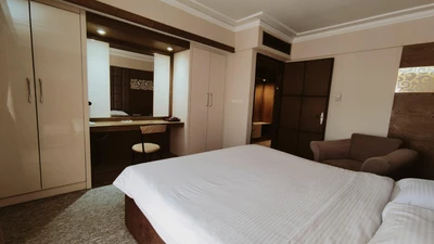 Pars Hotel