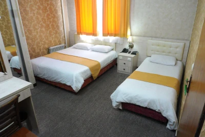 Avrin Hotel