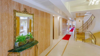 Safir Hotel
