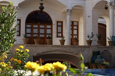 Mandegar House