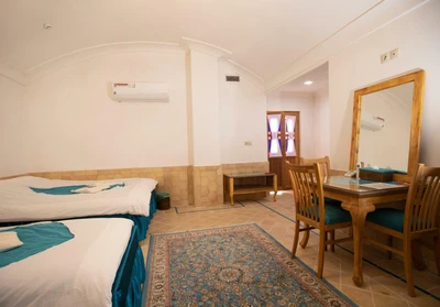 Baba Afzal Hotel