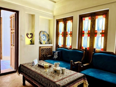 Ashkoob Traditional Hotel