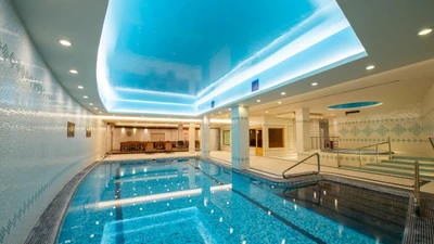 Zandiyeh Hotel