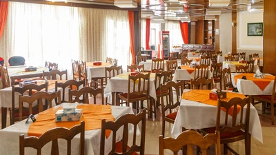 Avrin Hotel