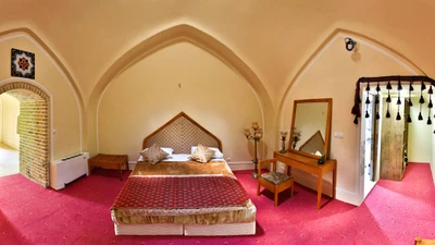 Laleh Bisotun Hotel