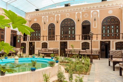 Rose Traditional Hotel