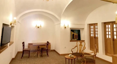 Karvanica Hotel