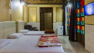 Niayesh Hotel