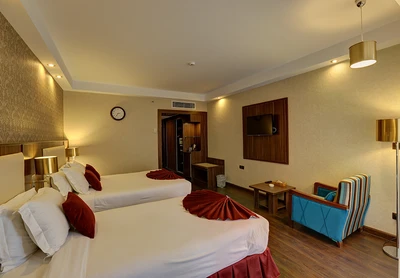 Parsian Enghelab Hotel