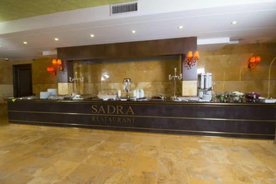 Sadra Hotel