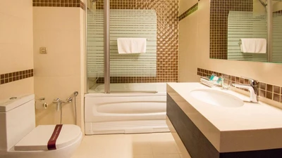 Eskan Alvand Hotel